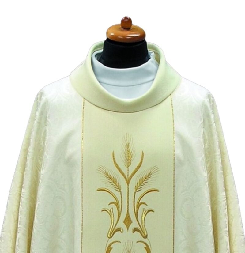 Cream Embroidered Chasuble W70571