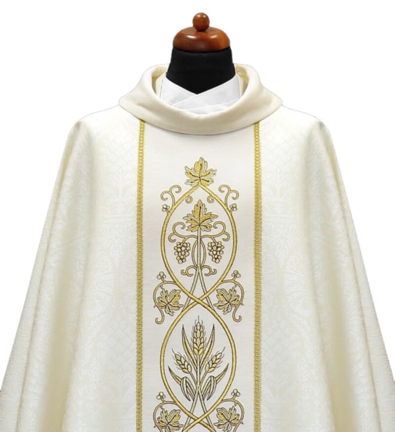 Cream Embroidered Chasuble W70931