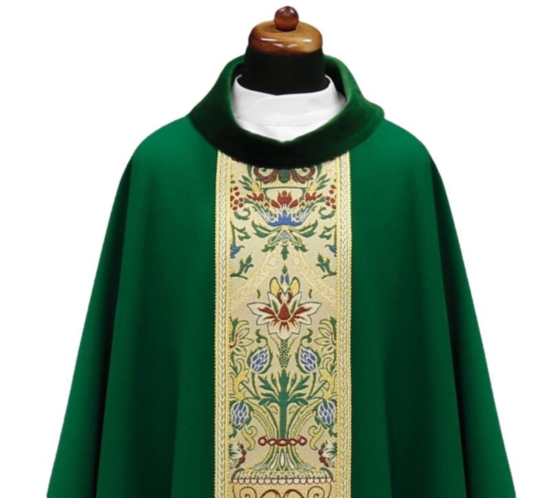 Green Chasuble GE21181