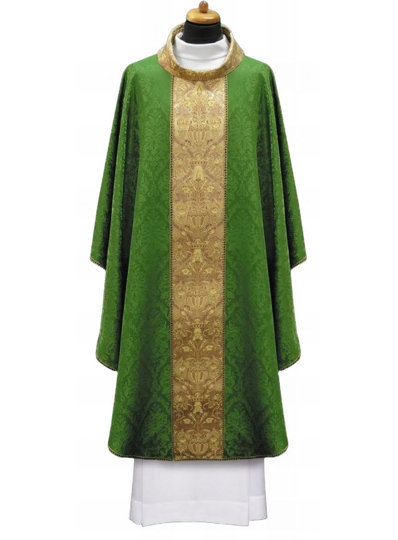 Green Chasuble GE2122