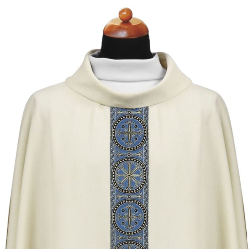 Marian Chasuble AP2051