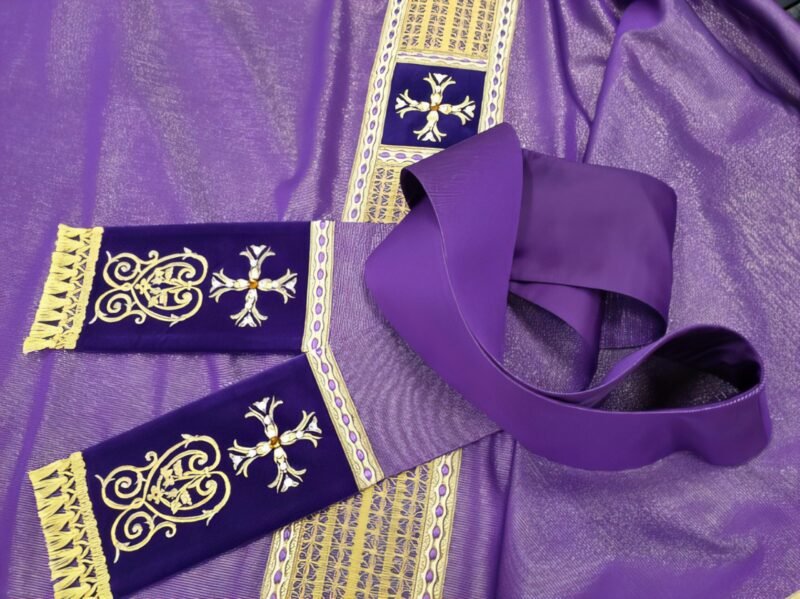 Purple Embroidered Chasuble FE90793