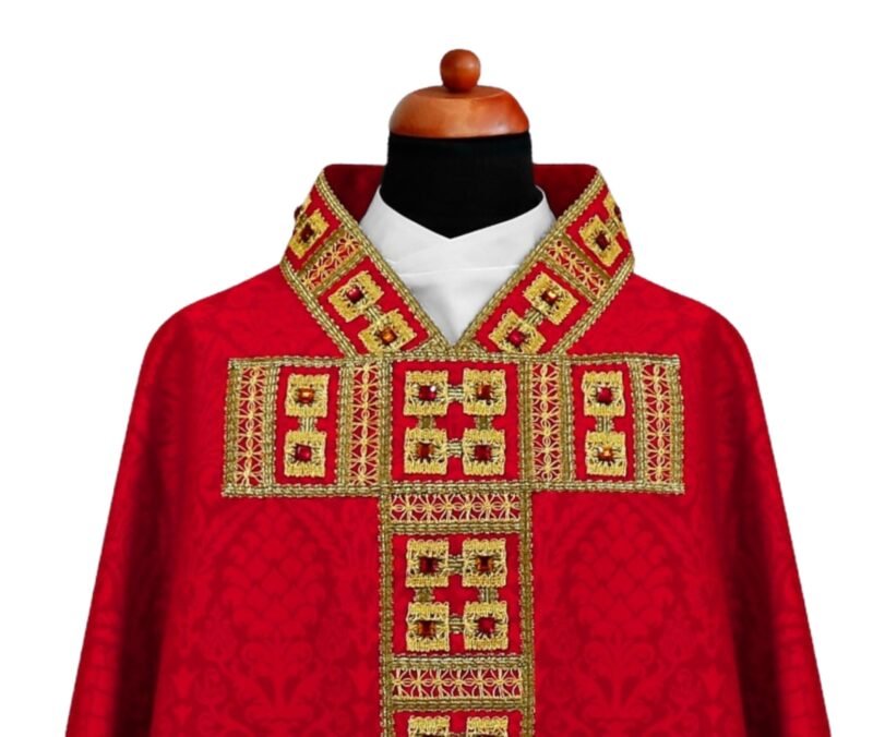 Red Chasuble AU30541