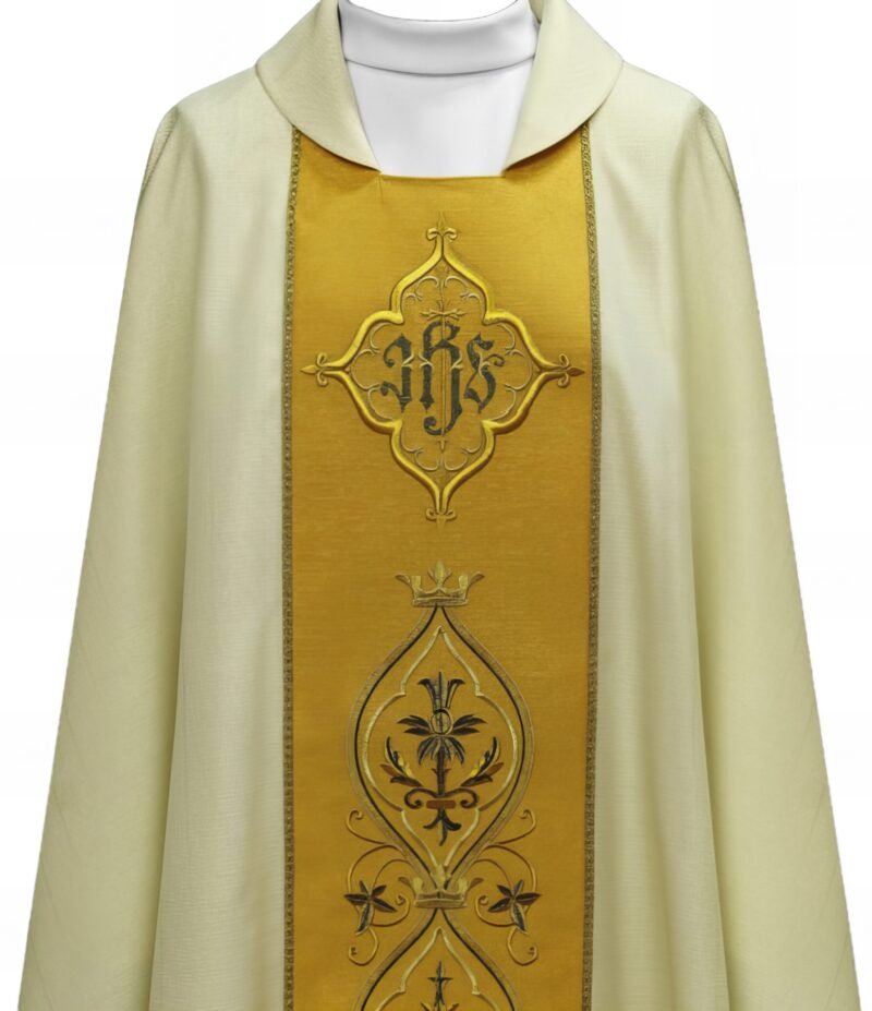 White Embroidered Chasuble W70251