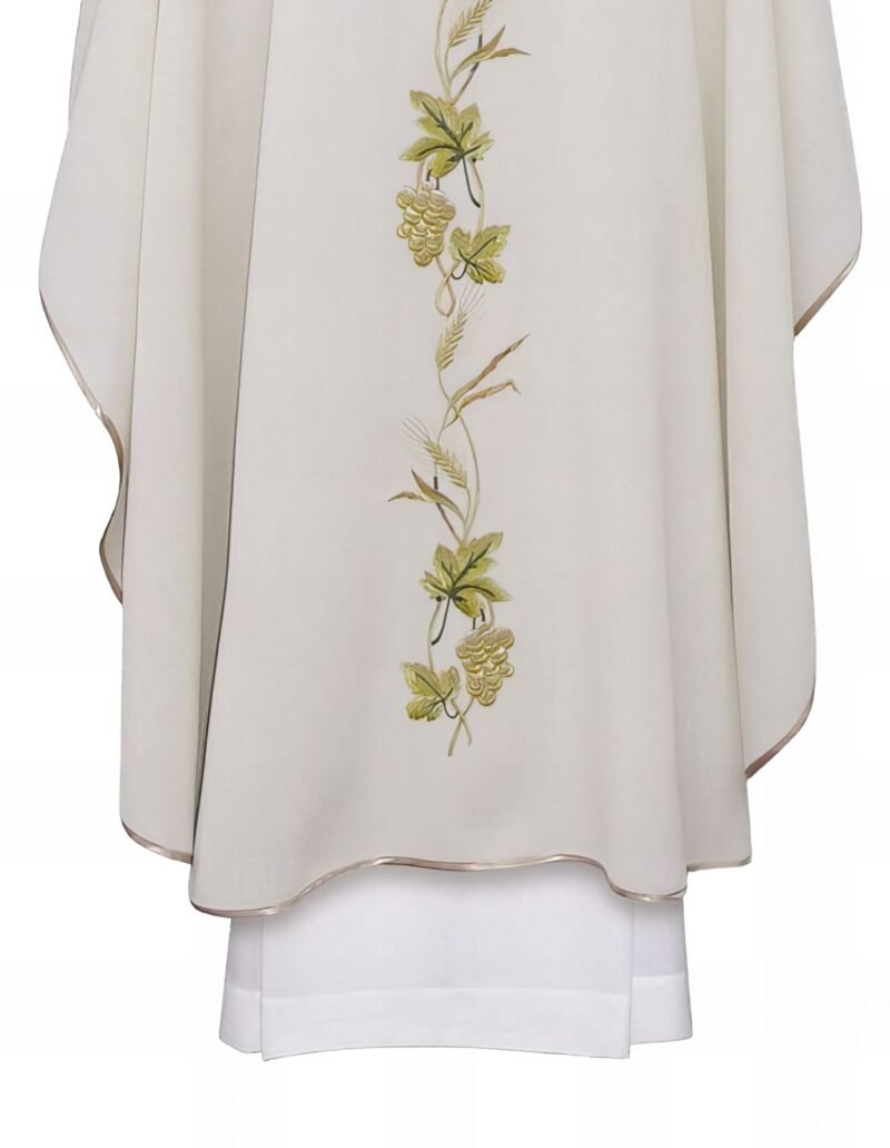 White Embroidered Chasuble W70322