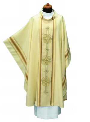 White Embroidered Chasuble W7036