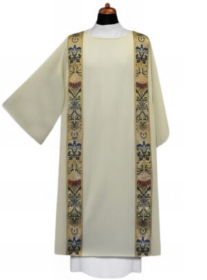 Dalmatic Liturgical Vestment Tradition D-7308