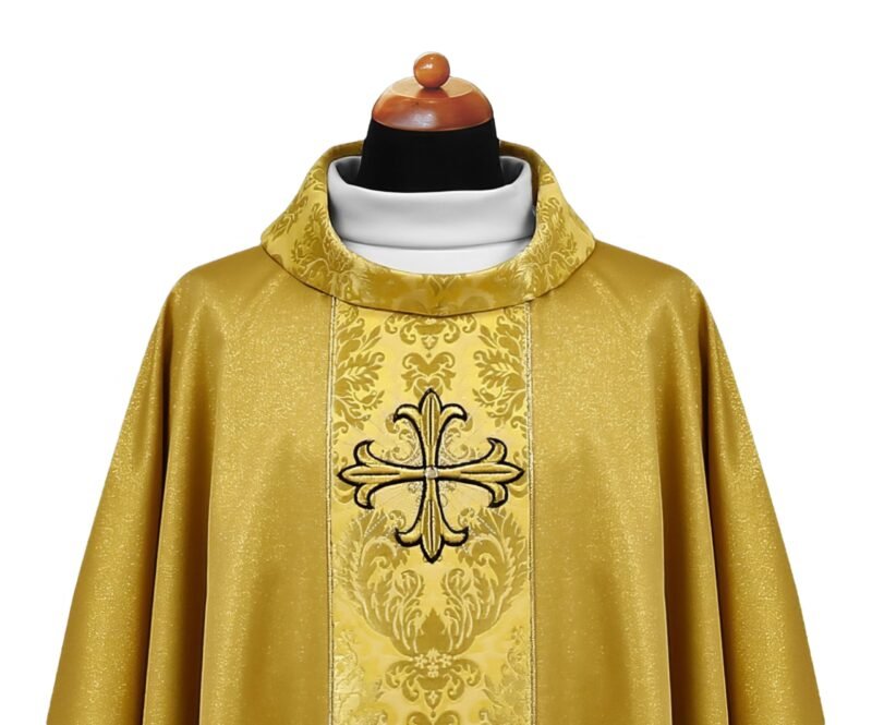 Golden Embroidered Chasuble GY090011