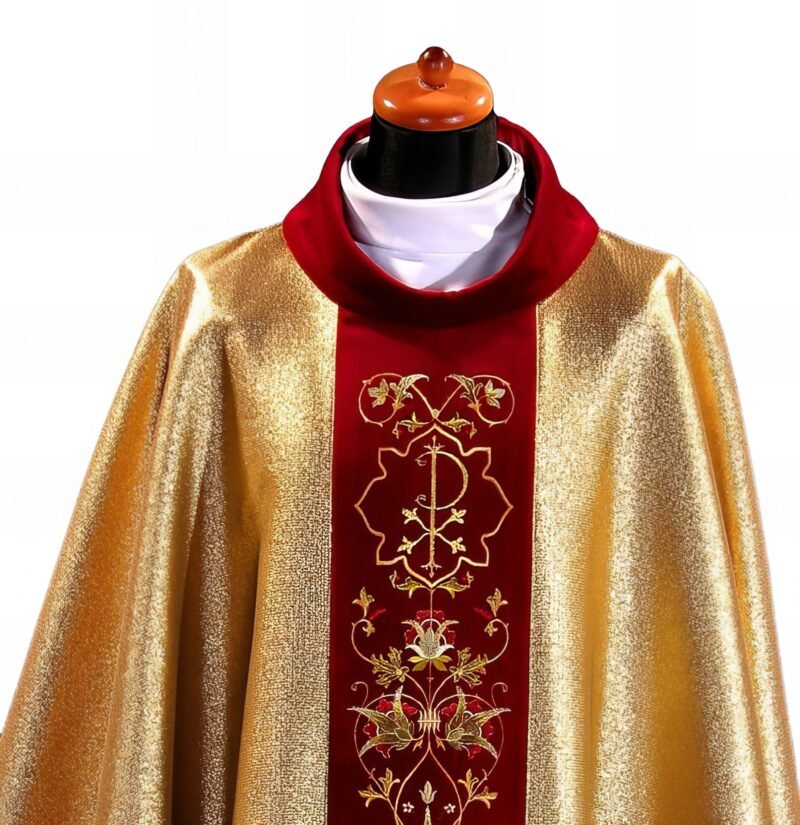 Golden Embroidered Chasuble GY090111