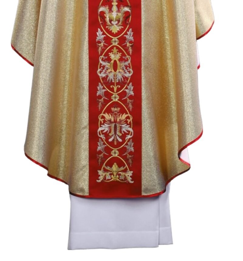 Golden Embroidered Chasuble GY090152