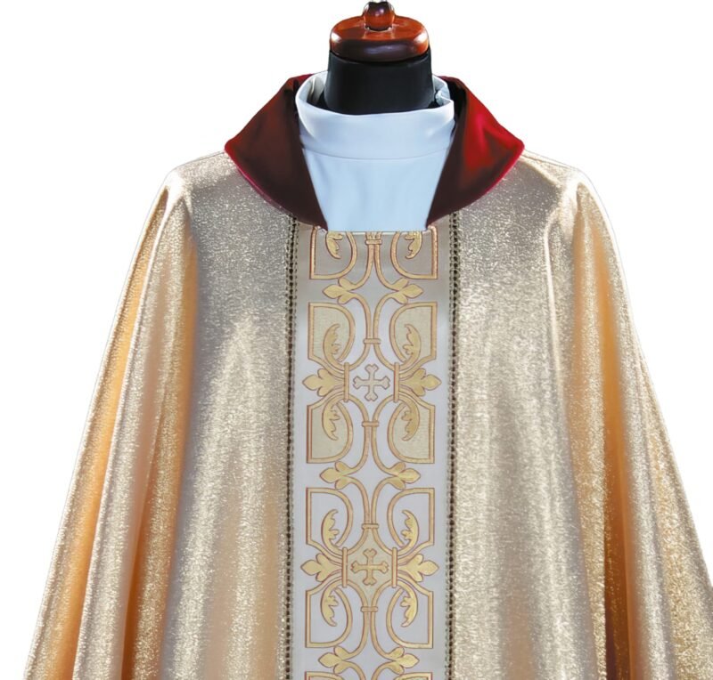 Golden Embroidered Chasuble GY090161