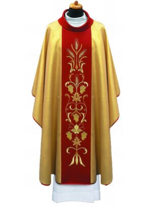 Golden Embroidered Chasuble GY09018