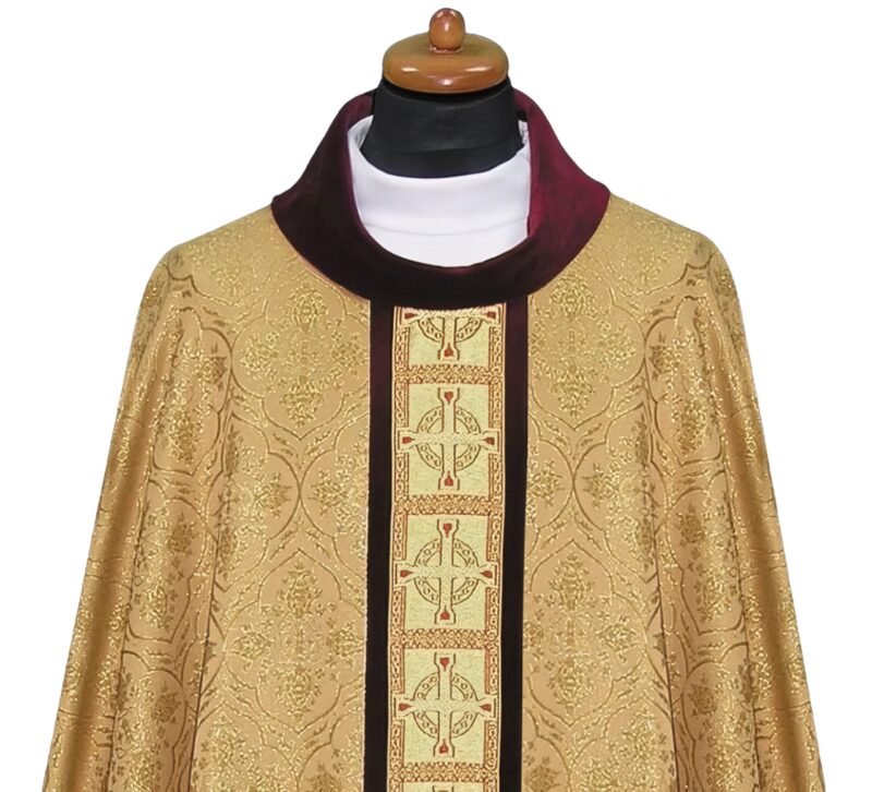 Golden Embroidered Chasuble GY090191