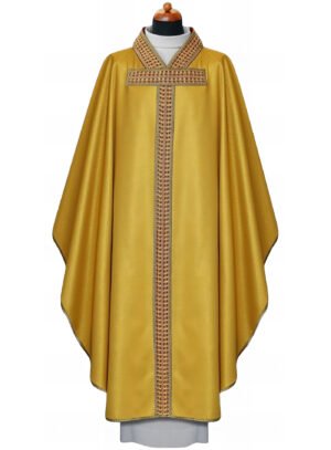 Golden Embroidered Chasuble GY09026