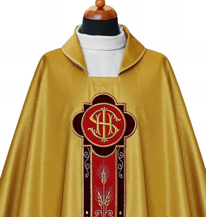 Golden Embroidered Chasuble GY090271