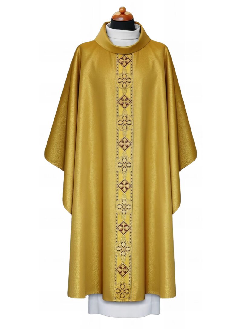 Golden Embroidered Chasuble GY09028