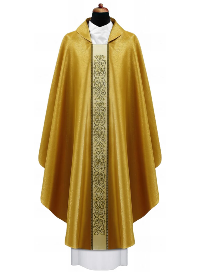 Golden Embroidered Chasuble GY09032