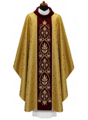 Golden Embroidered Chasuble GY09033