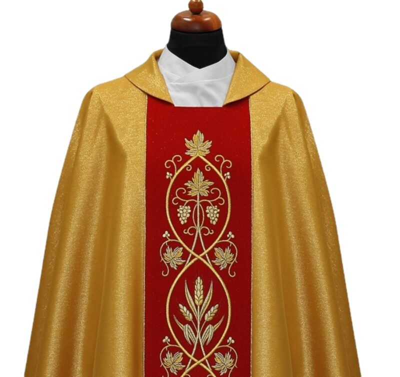 Golden Embroidered Chasuble GY090341