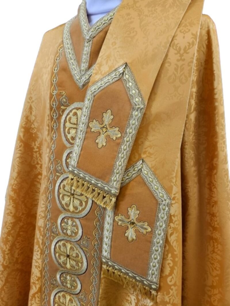 Golden Embroidered Chasuble GY090371