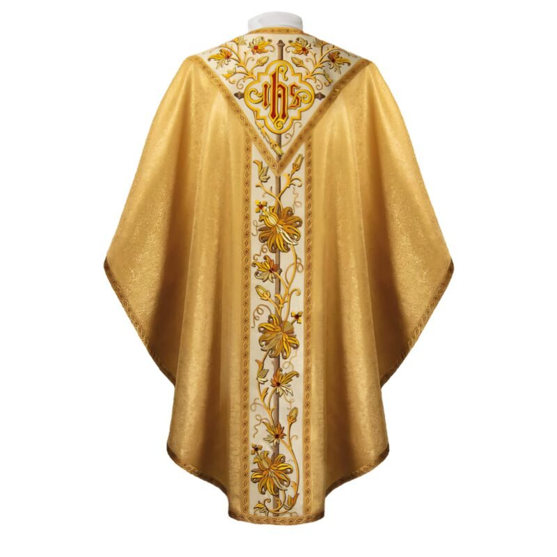 Golden Embroidered Chasuble GY090391